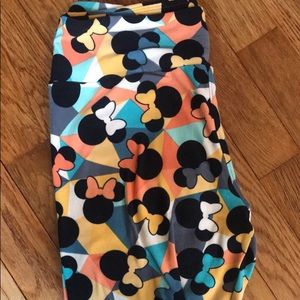 Lularoe Disney OS leggings. Never worn